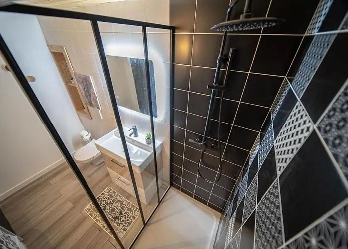 Spacious Renovated Loft - University - Guillotiere