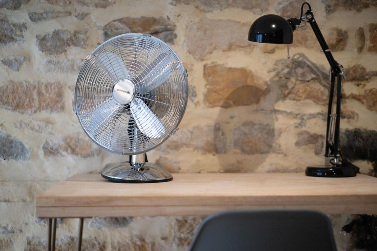 Spacious Renovated Loft - - Guillotiere Apartment *